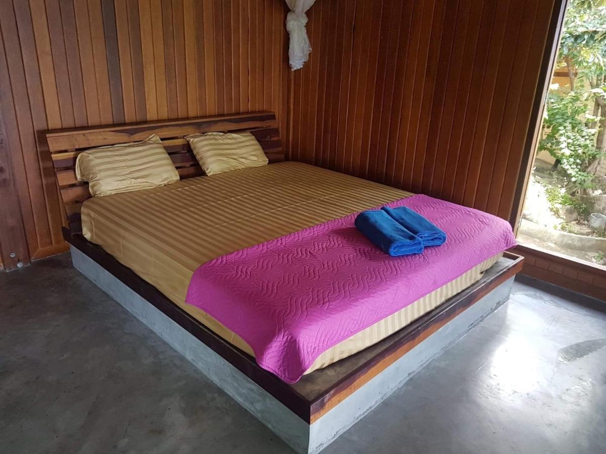 Chabalay Resort Koh Tao Exterior photo