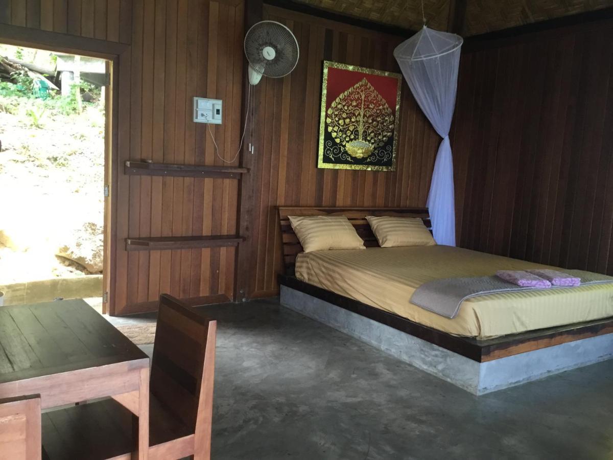 Chabalay Resort Koh Tao Exterior photo