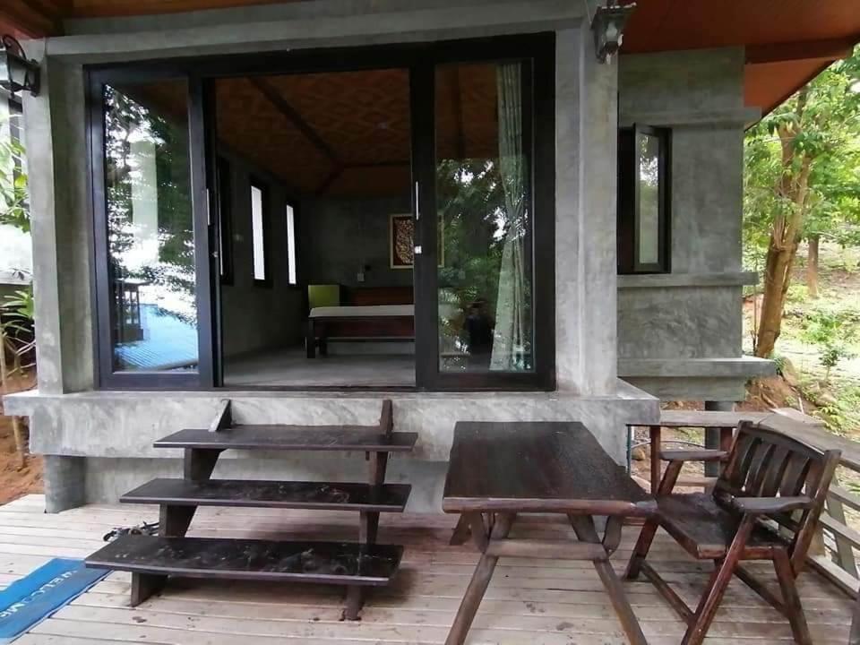 Chabalay Resort Koh Tao Room photo
